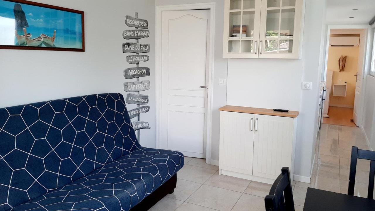 Maisonnette Bois Flottes Salles  Exteriör bild